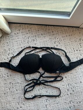 PINK Victoria's Secret Black Lace Crisscross Push-Up Bra